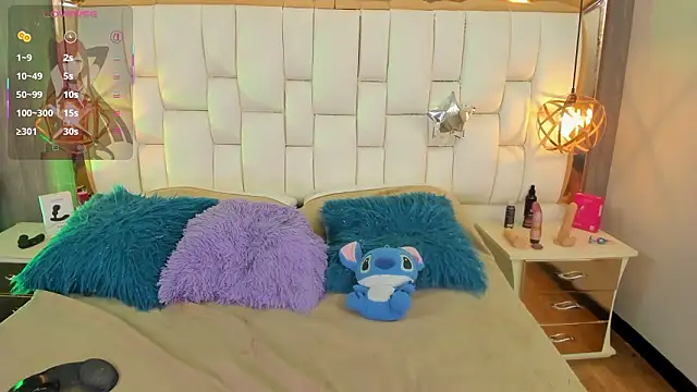 foxxy_doll (T teen) - Dildo whip ass 🍑🍆