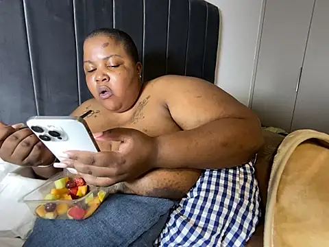 videochat room MissLola27