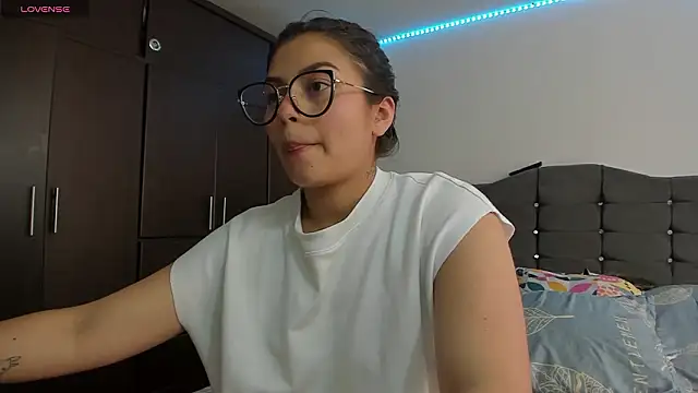 annabailey_ - AnnaBailey_'s free webcam - UK Sex Cams