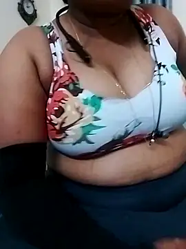 tamil_palkova_couples - Tamil_palkova_couples's free webcam - UK Sex Cams