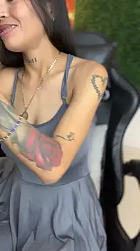 imvalentinahotxxx (F teen) - Hey Valentina bounce breasts 🔥