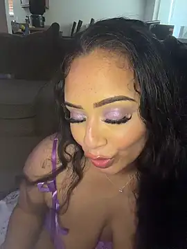 CarmelaAnthony live cam profile