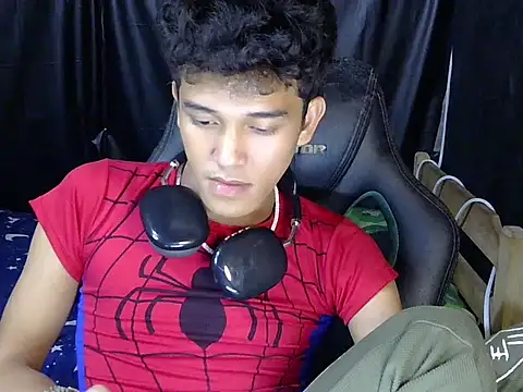 hugekenbigcock (M twink) - cum with me