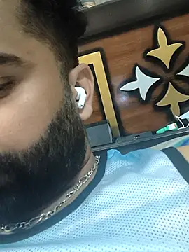 BeardKingo's live cam