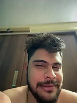 Hornybeardguy's live cam