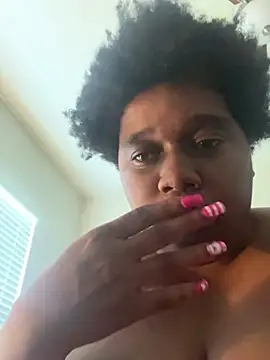 bigmama_deshayyy (F young) - Deep Throat Dildo