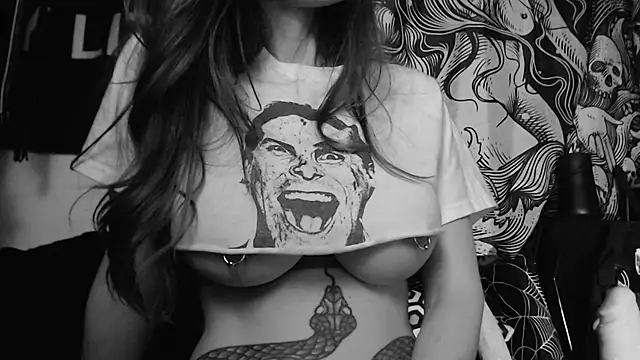 Silentmary live sex cam