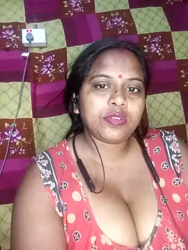 Night-Queen5 from StripChat is Freechat