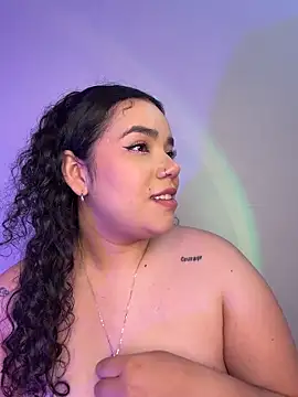 krisstensantos - KrisstenSantos's free webcam - UK Sex Cams