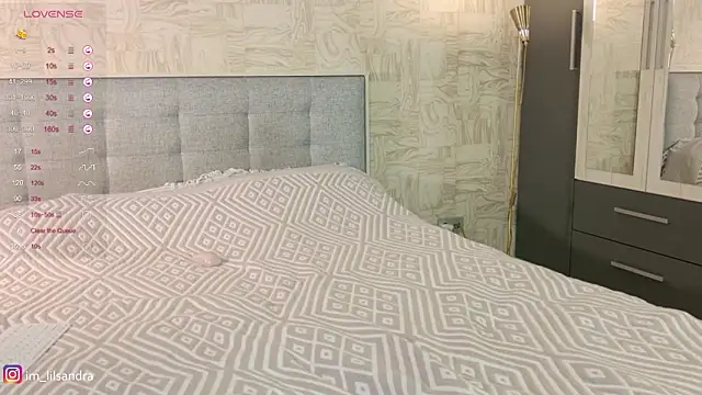 LIl_Sandra live sex cam