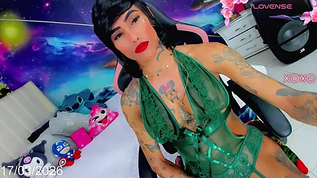 Nella_Dolls live cam