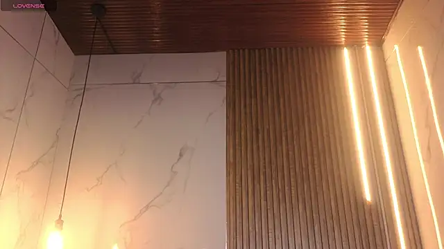 _charlotte_collins_ (F teen) - play my tits