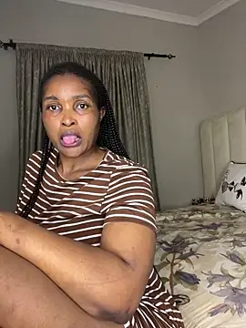 Bustygoddess32 live cam profile