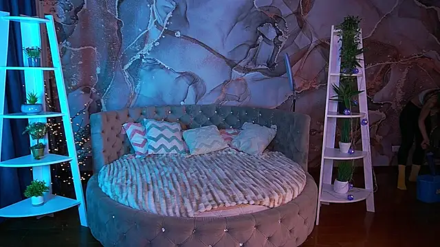 zafiramoonn - ZafiraMoonn's free webcam - UK Sex Cams