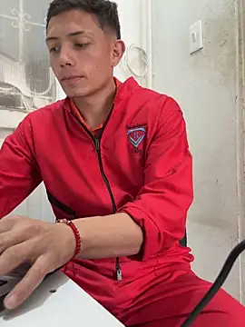 santiObrero live cam