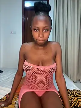 Webcam Model (hot_daily)  is live.Free join now!