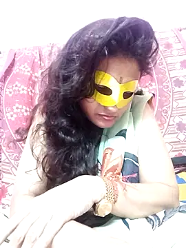 gullapi - Gullapi's free webcam - UK Sex Cams