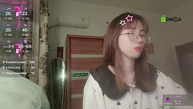 Lili_666 live sex cam