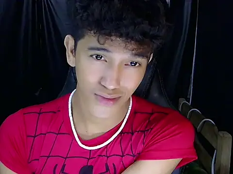 hugekenbigcock (M twink) - cum with me