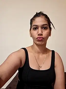 Garima_G live cam profile