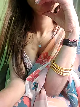 seductivegirl55 - Seductivegirl55's free webcam - UK Sex Cams