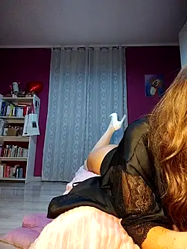 Akemi_rossi live cam