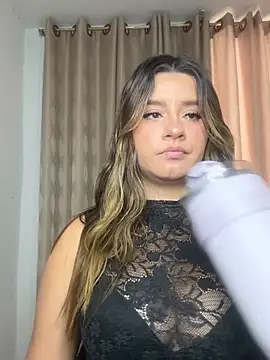 SaraBraun_ live cam profile