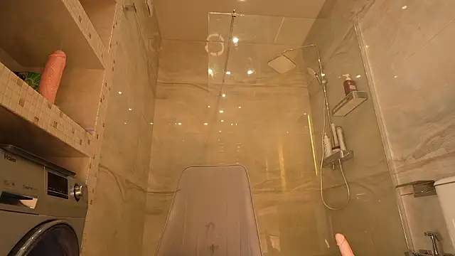 RosyEmily live cam profile