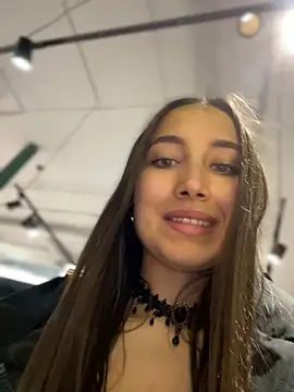 ICrazyOneIRL live cam profile