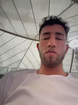 liam_bronw's live cam