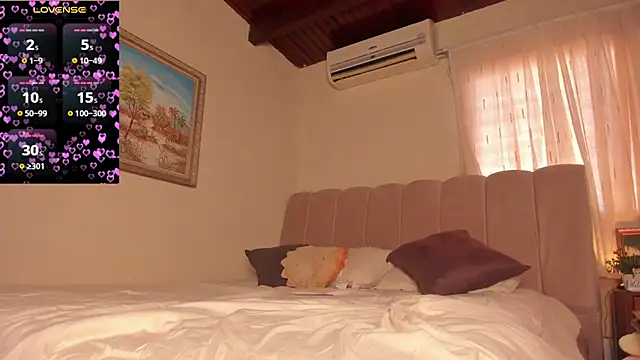 Whitekitty-exe live cam profile