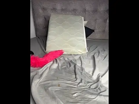 ScarletVelvetX live sex cam