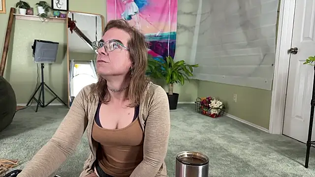 MirandaFlowers live sex cam