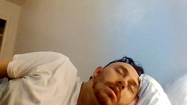 whitemamba6910 - WhiteMamba6910's free webcam - UK Sex Cams