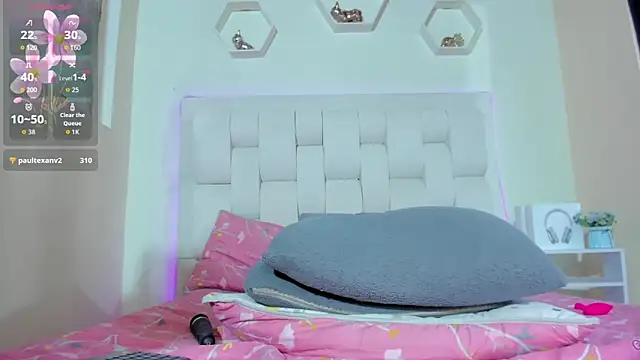 shanakendall - Shanakendall's free webcam - UK Sex Cams