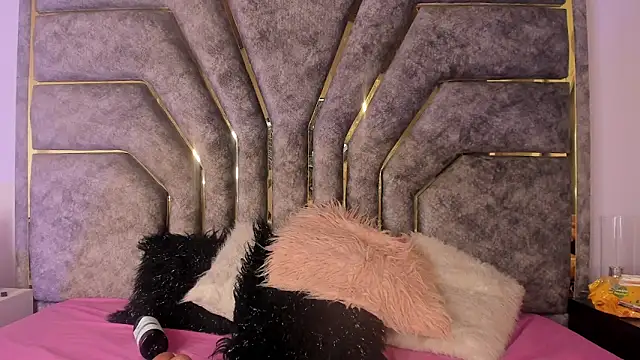 maddycarter - MaddyCarter's free webcam - UK Sex Cams