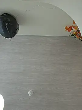 valery_mora - Valery_mora's free webcam - UK Sex Cams