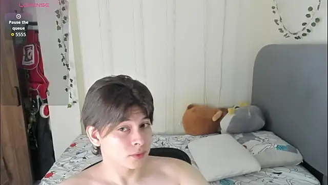 felix_kitty - Felix_kitty's free webcam - UK Sex Cams