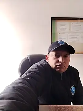 hachi28 - Hachi28's free webcam - UK Sex Cams