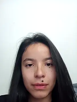 mailin_777 - Mailin_777's free webcam - UK Sex Cams