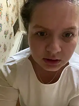 nenssy555 - Nenssy555's free webcam - UK Sex Cams