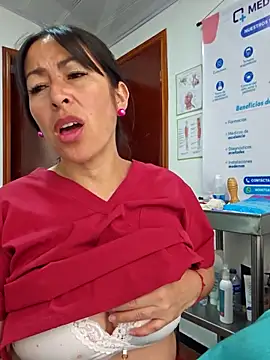 justsamantha_ (Ask my age) - FountainSQUIRTBehindCo-Worker TICKET 16