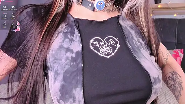 tristaroht (F young) - Some teases my breasts with hand bra