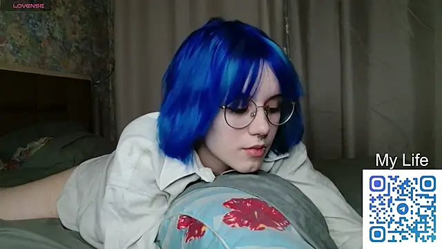 KellePourier live cam profile