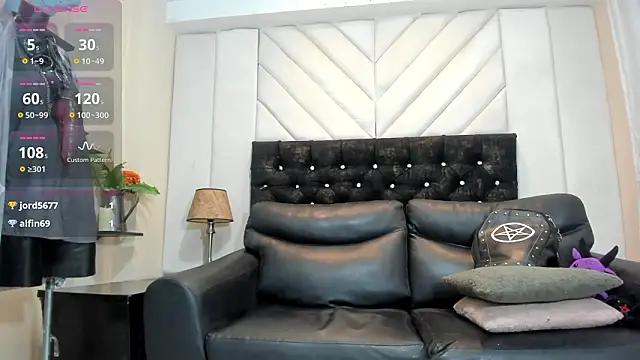 scaarlett_prince - Scaarlett_prince's free webcam - UK Sex Cams