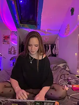 ameliamoooon - Ameliamoooon's free webcam - UK Sex Cams