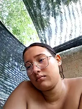 young_dairy01 - Young_dairy01's free webcam - UK Sex Cams