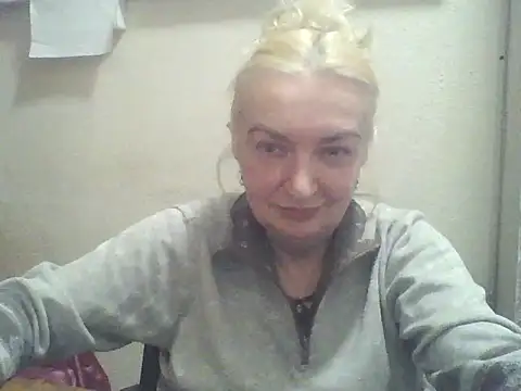 meri798 - Meri798's free webcam - UK Sex Cams