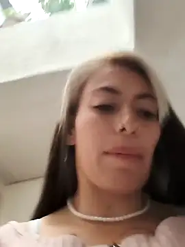 tefannyy_ - Tefannyy_'s free webcam - UK Sex Cams