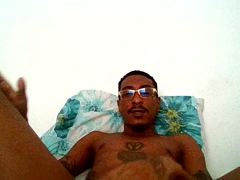 mellow_smoke - Mellow_smoke's free webcam - UK Sex Cams